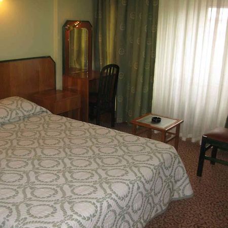 Oender Otel Erbaa Экстерьер фото